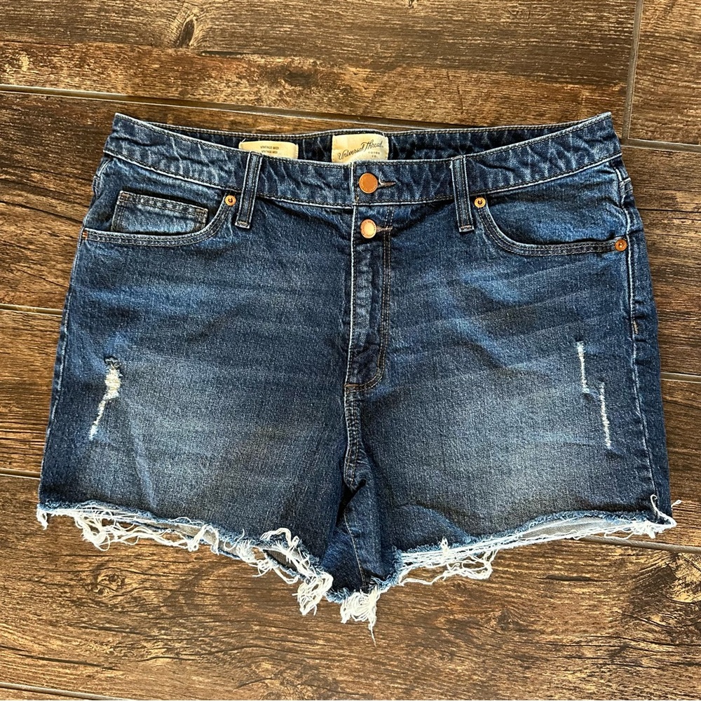 Universal‎ Thread Dark Blue Jean Shorts